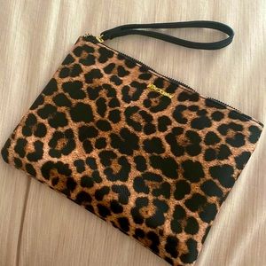 Wristlet. Never used.